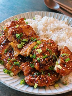  Pollo de Shangrao con Picante Ajo y Salsa Agridulce: ¿Un Plato que Combina lo mejor de Dos Mundos?